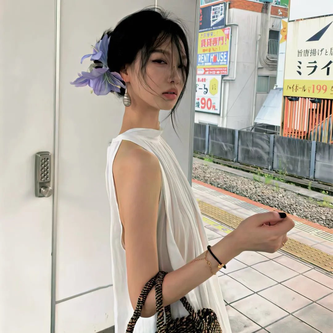 彩虹艳尽半边天